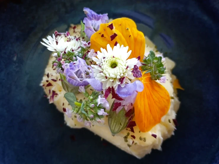Blossom & Weeds | Private Chef Morzine